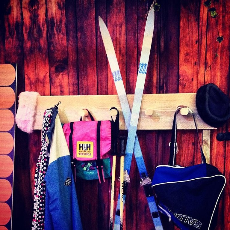 Printed fabrics for bespoke finishes - woodplank walling and skis